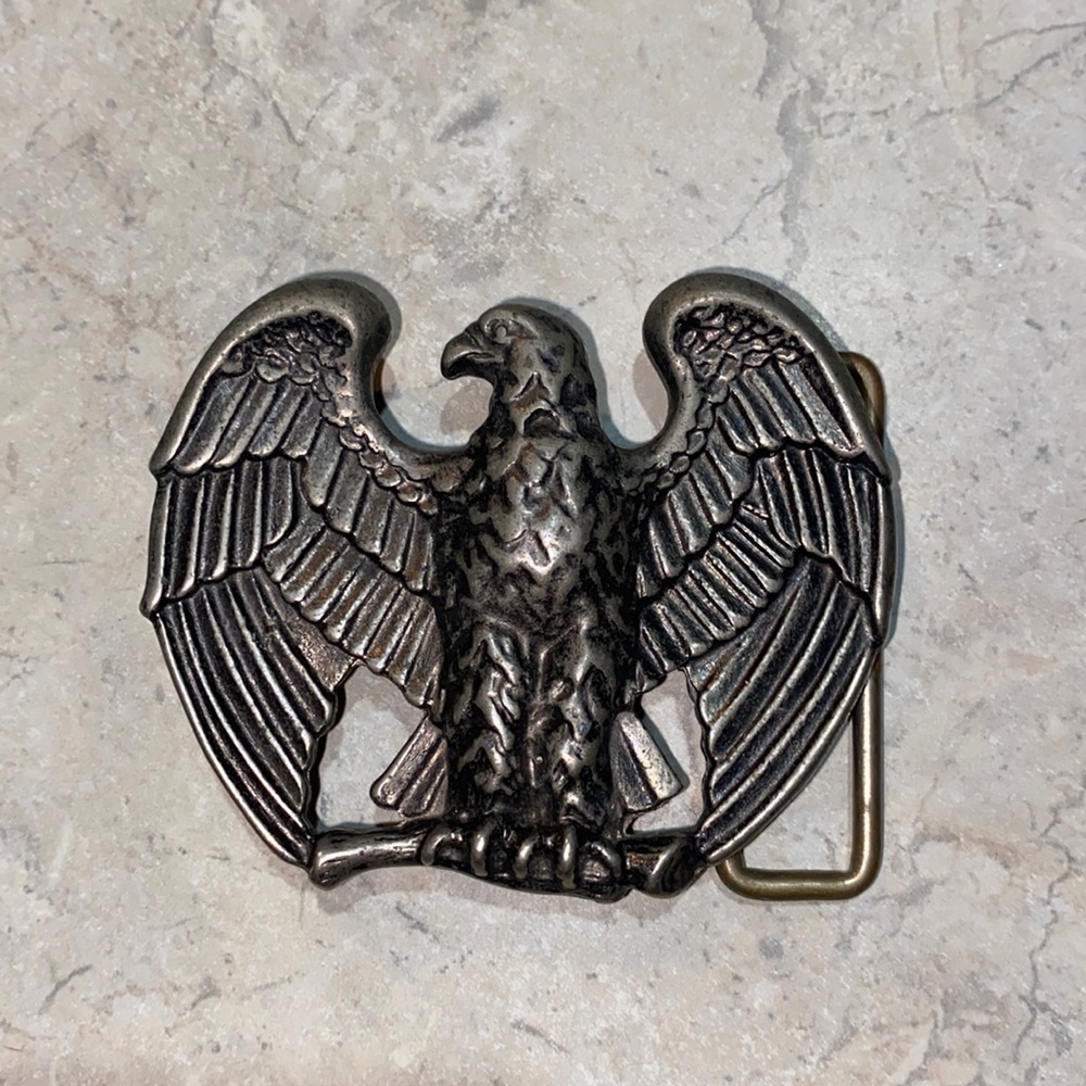 Vintage Avon 1970’s Bald Eagle Metal Belt Buckle.